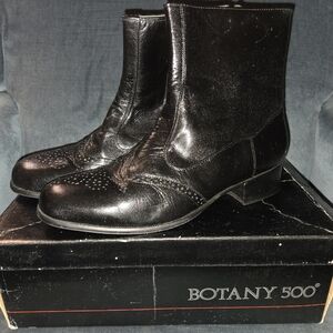 Vintage Men’s Botany 500 Brogue Beatle Zipper Boots Black Size 9